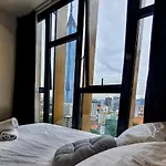 Klcc Ceylonz Suites, By Twofive